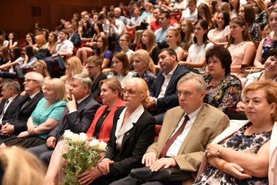 Ceremonia de înmatriculare în anul I de studii