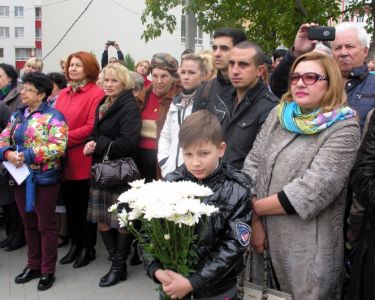 Inaugurarea savanților și medicilor iluștri