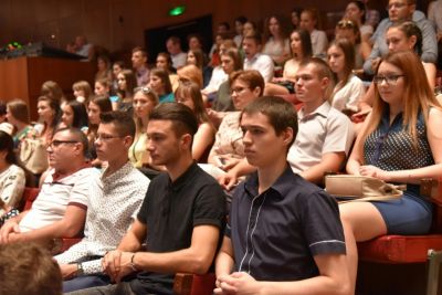 Ceremonia de înmatriculare în anul I de studii