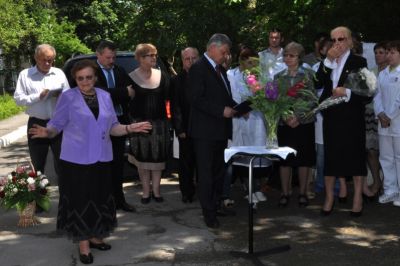 Inaugurarea basoreliefului in memoriam Valentina Halitov