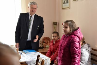 Elevi în vizită la Universitate